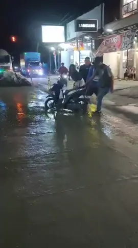 motor nya mbake kebluwek jalan cor anyar...  #kudus #fypage #fyppppppppppppppppppppp 