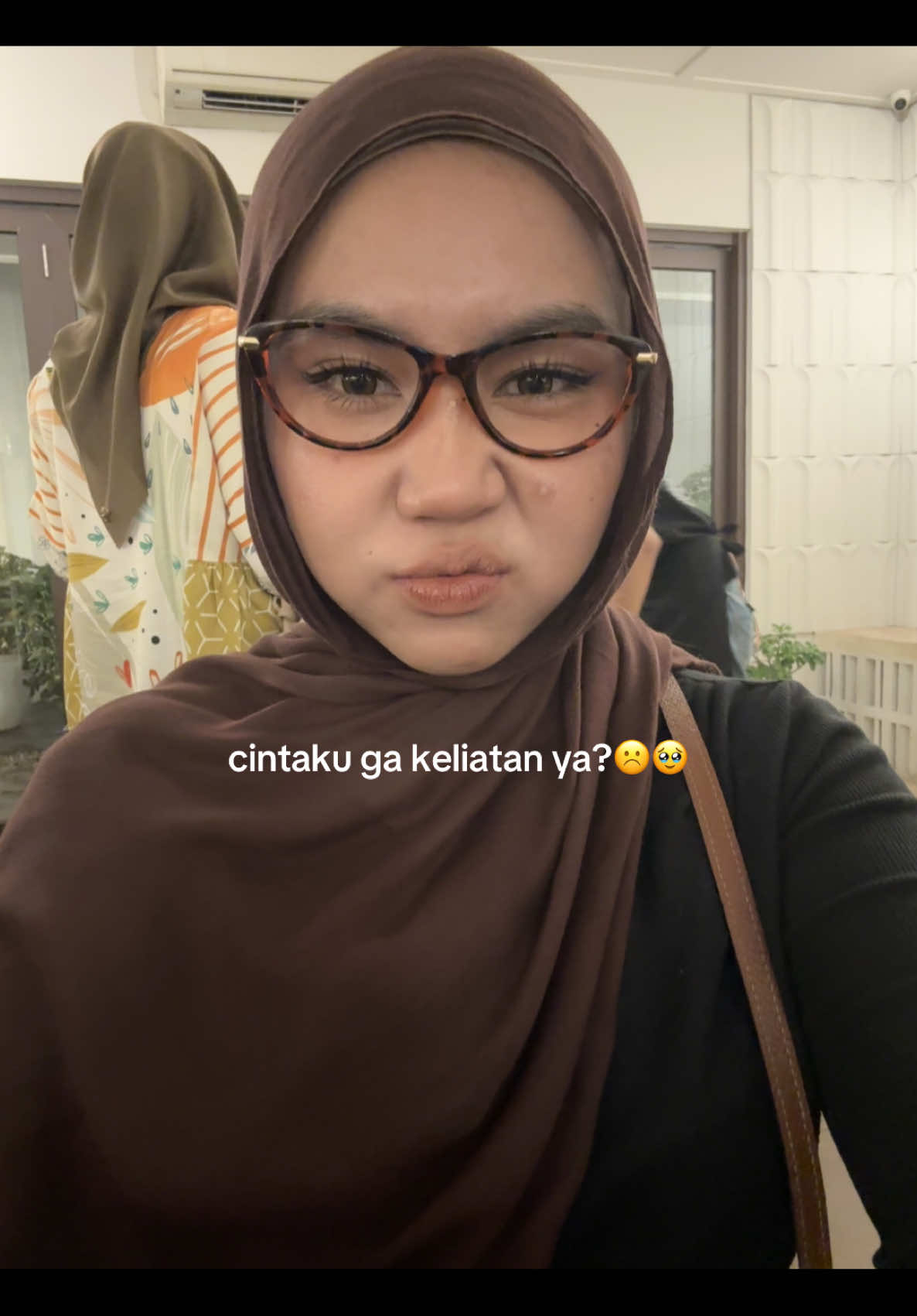 dan sebenarnya aku tak diam~