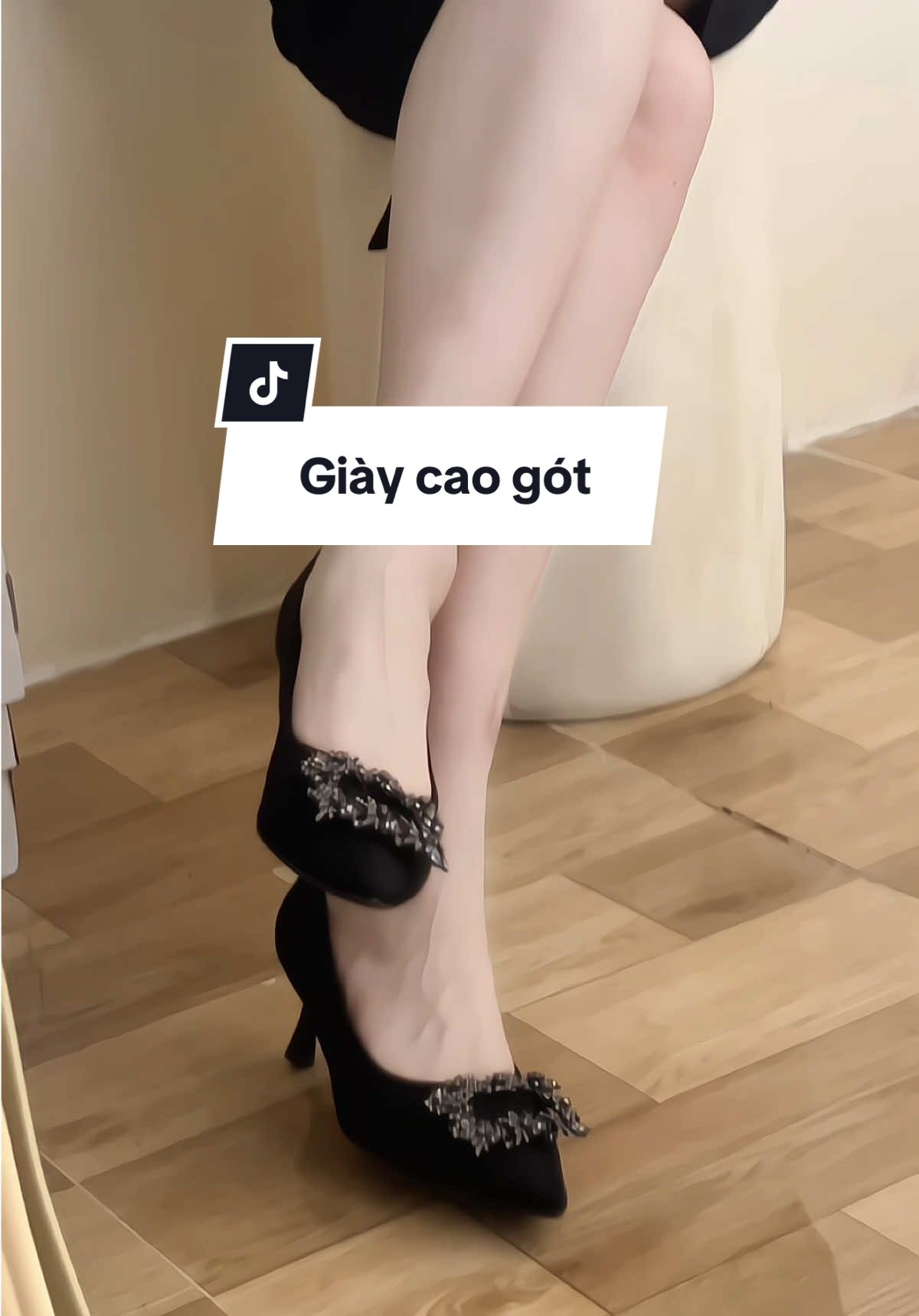 Giày xinhh#reviewgiaydep #giaydep #giaycaogot #giaynuxinh #goclamdep 