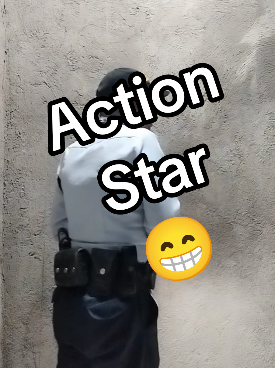 Feeling #action #star #flashlight  #teamligaw💚💚💚 #fypシ゚ 