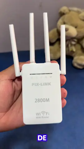 Pix Link Repetidor e Roteador Wifi 4 Antenas Amplificador De Sinal 2800M Pix-link Diga adeus às áreas sem sinal! 🚀 O Pix-Link 2800M amplia o alcance do seu Wi-Fi em até 50 metros ao ar livre e 30 metros dentro de casa. Com 4 antenas potentes, fácil instalação, você garante conexão estável para filmes, jogos e home office. Funciona como repetidor ou roteador, compatível com qualquer provedor. Mais internet, menos travamentos nos locais onde não chegava o sinal ou o wifi ficava desconectando 🔥 #RepetidorWiFi #PixLink #WiFiForte #wifi #fууууууууууууууууууу🦋 