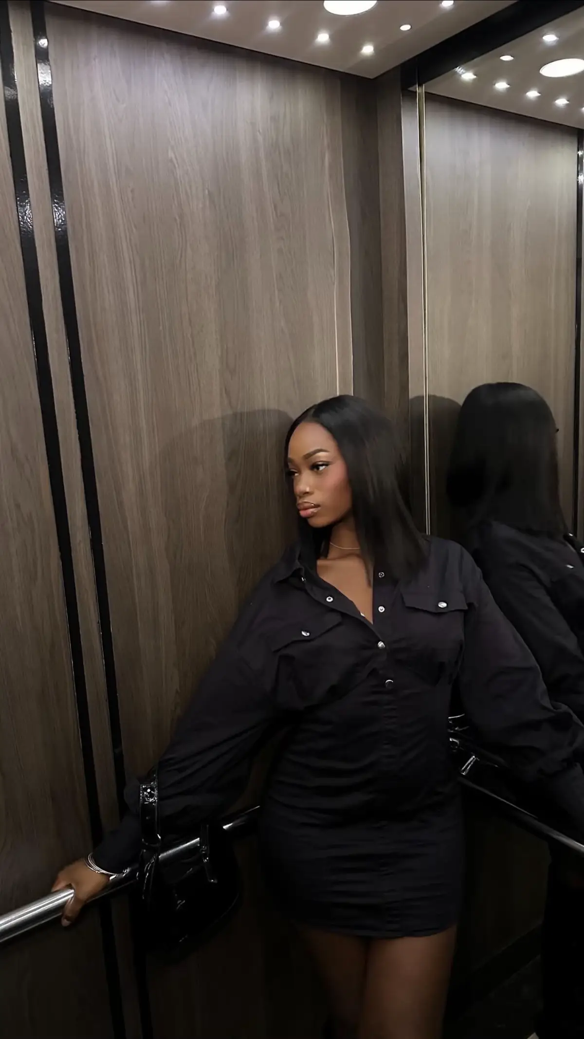 Son 10/10 #TikTokFashion #fyp #pourtoi 