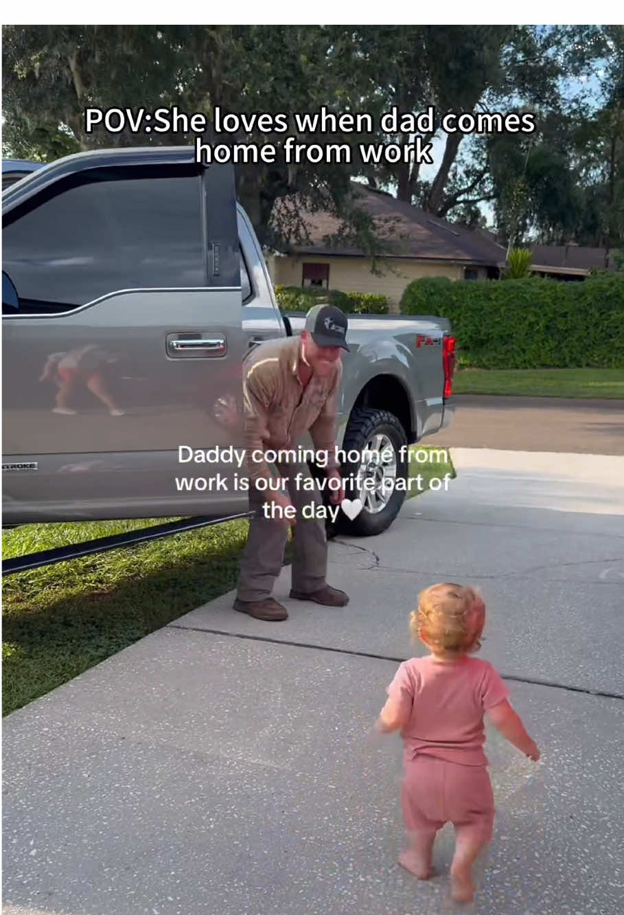 Baby’s reaction when dad comes home 🥹#baby #foryou #fyp #dadlove #fyp #tiktok 