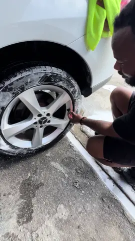 Even my car isn’t safe 🤣 My husband always keeps me laughing 🤣 🍆  #aruba @Jay minihan #BBC 🤣@GallerycarwhashARUBA 