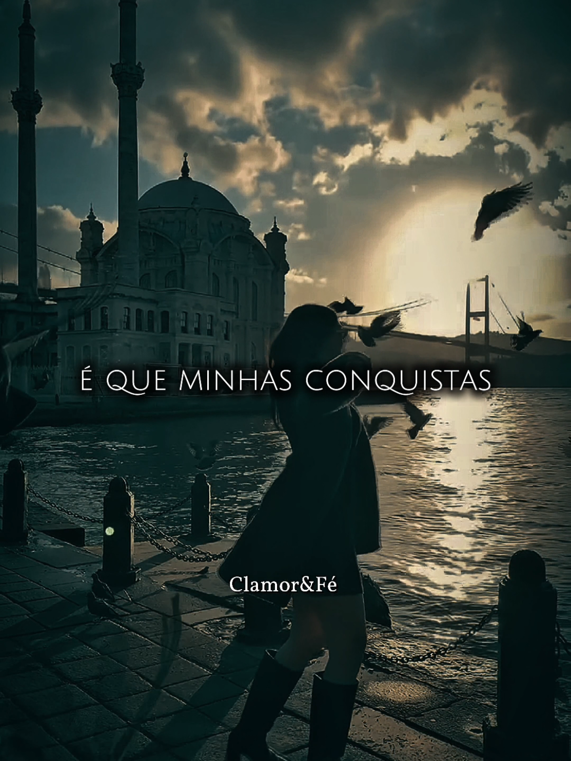 Tudo bem de Deus!!#statusgospeloficial #gospel #louvor #Deus #hino 