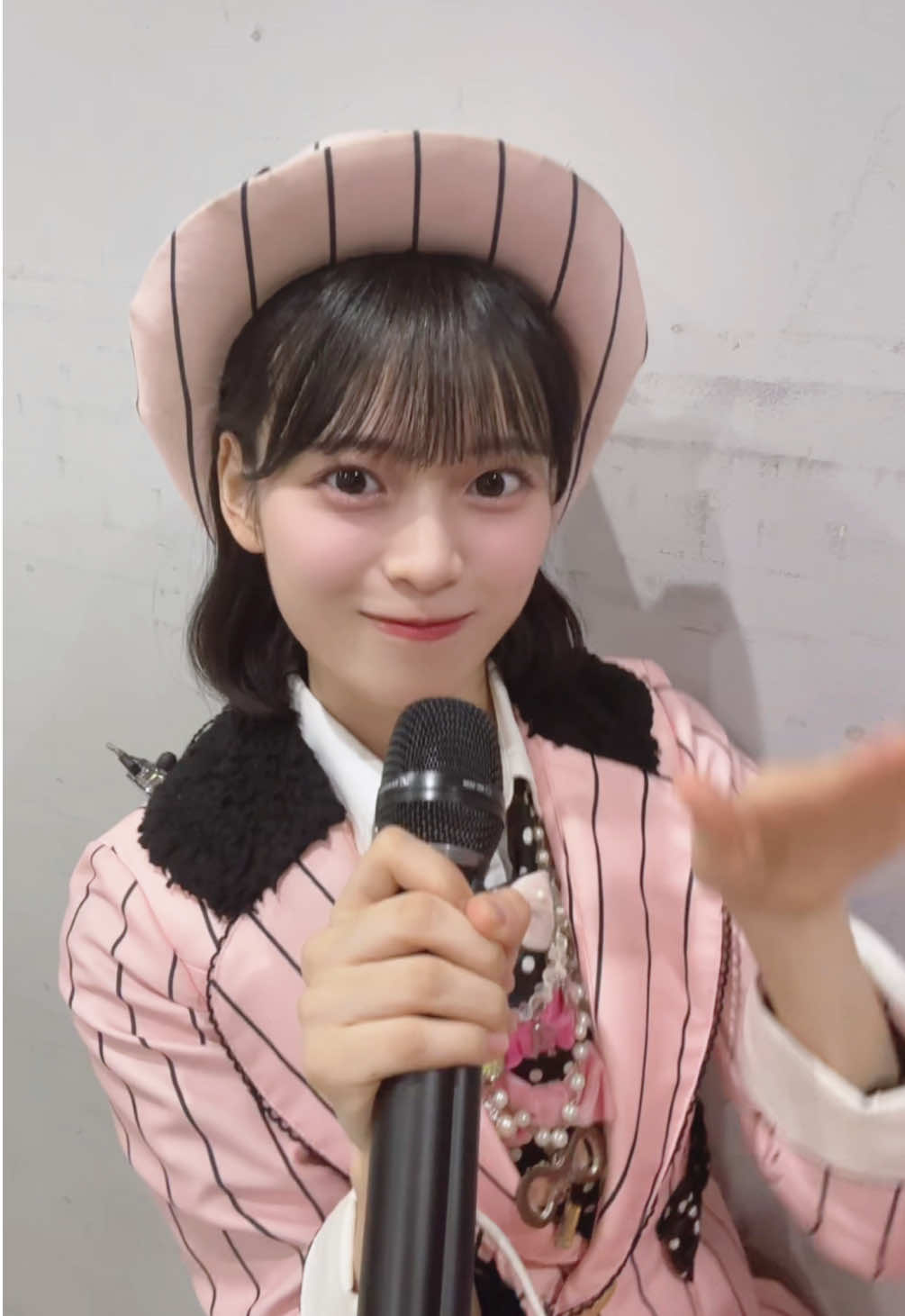 途中できれちゃった〜🥺 けど可愛い？？💞 #AKB48 #新井彩永 #アイドル #ピンク #05 