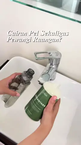 Floor Cleaner Dari Unikleen Ini Cairan Pel Yang Gacuma Bikin Lantai Bersih Keset Aja Loh Tapi Bisa Bikin Satu Rumah Wangi Juga🤩 Jadi Pastinya Lebih Hemat Karena Gaperlu Pakai Pewangi Ruangan Lagi🤗 CheckOut Sekarang!👀 #unikleen #unikleenfloorcleaner #unikleenpembersihlantai 