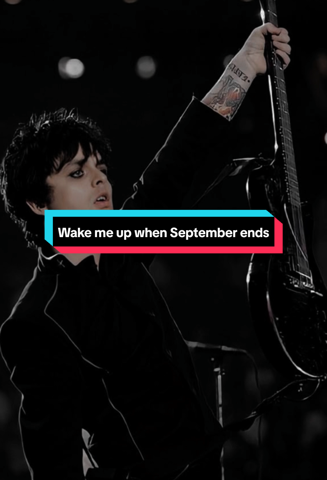 Wake me up when September ends#greenday #fyp #lewatberandafyp #fypage 