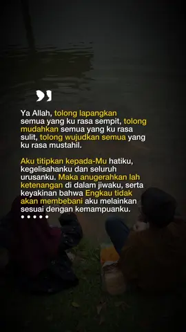 Permudahkan la jangan Engkau Sulitkan walaupun mustahil bagiku. #yafattah #yarazzaq #yaghani #yamughni #yarahman ya rahim 