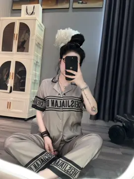 Bộ này bán qoài hk chán #fyp #xuhuongtiktok #dongu #dongulua #ngu 