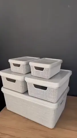 Caixa Organizadora com Tampa Grande em Plástico Escritório Conjunto com 6 Caixas Guarda Roupas P M G ##shopee##caixa##organizadora##kitSÓ DIGITAR QUERO QUE TE MANDO O LINK 