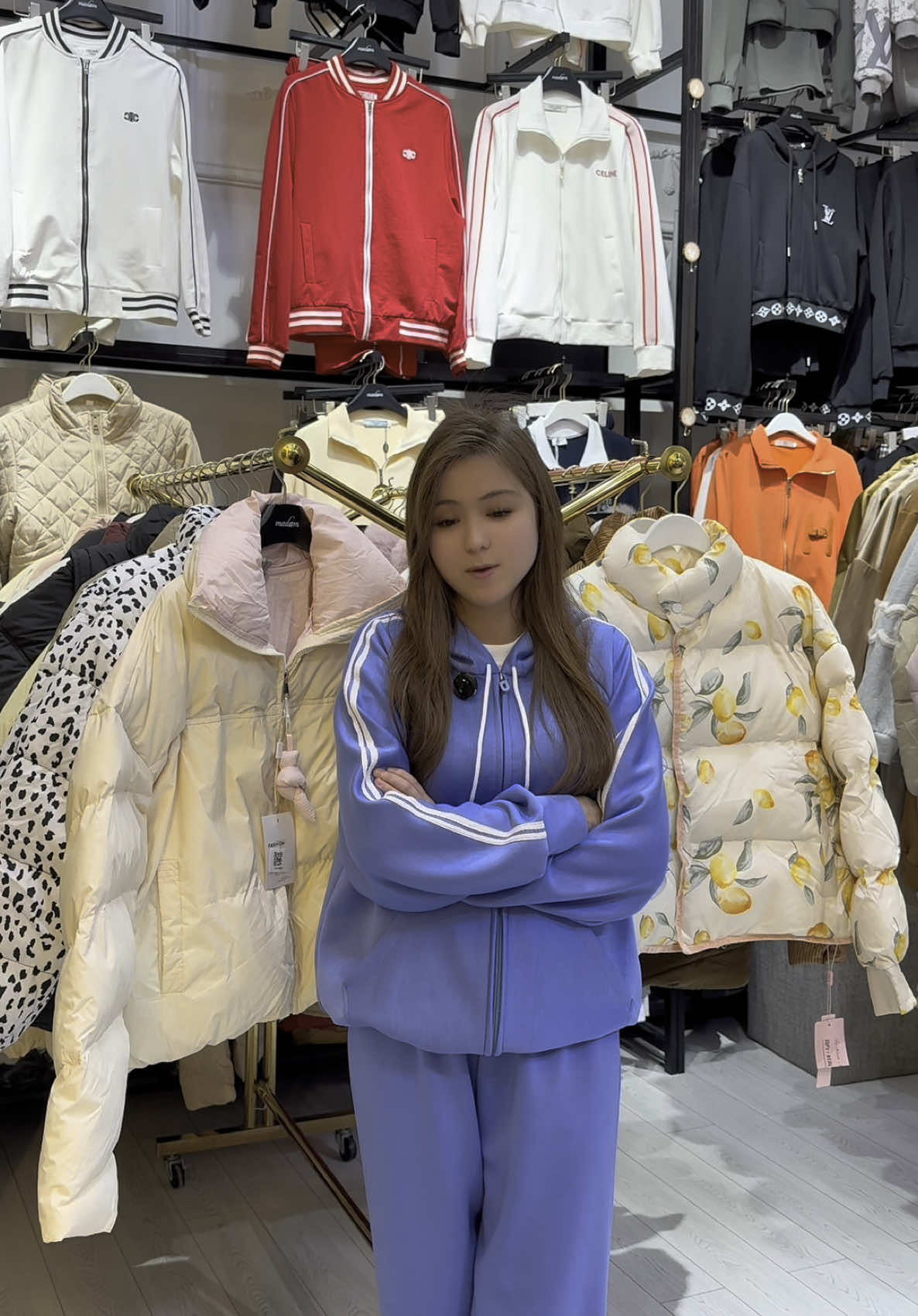 @madam_magazin_ gruby gürleýänime kän üns bermäñ❤️ sizzen gaty gördüm şoñ üçin şonýaly😒 #trending #madam #trending #new #newyear #kurtka #şapka #fyp #kesfet #nike #viral #rekomendasi #popular #❤️ #✅ #🔁 #🇹🇲 #like #balkan #lebap🧿mary🧿daşoguz🧿balkan🧿ahal 