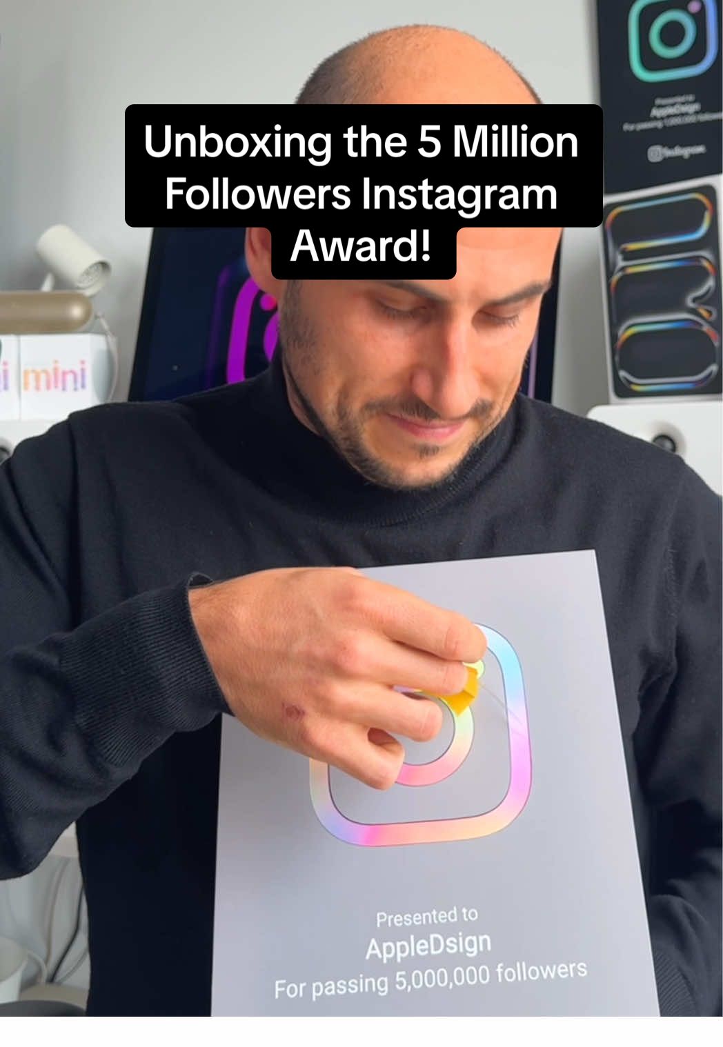 Have you ever seen an award like this? Thanks to everyone for following our Apple journey! #instagram #5mfollowers #award #appledsign #contentcreator 