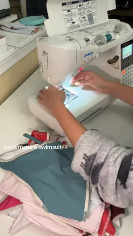 Finish a swimsuit with me🩵 Currently making all the orders for my discontinuing prints 🩵 Still open for a few more orders to help clearout my fabric stash and make room for new fabrics ! #handmade #swimwear #sewing #madetoorder #customswimwear 