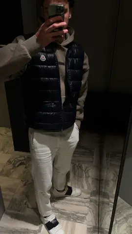 Moncler Gilet 🐐 bracelets from t-east  #grisch #fyp #bracelet #moncler #men 