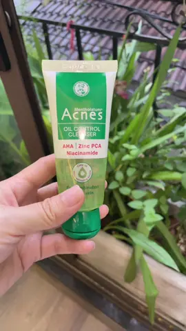 Sữa Rửa Mặt Acnes Kiểm Soát Nhờn Ngăn Ngừa Mụn Acnes Oil Control Cleanser GEL RỬA MẶT ACNES 100g. Link mua sp   https://s.shopee.vn/9AFe17VEjC #suaruamat #acneskincare #xuhuong 