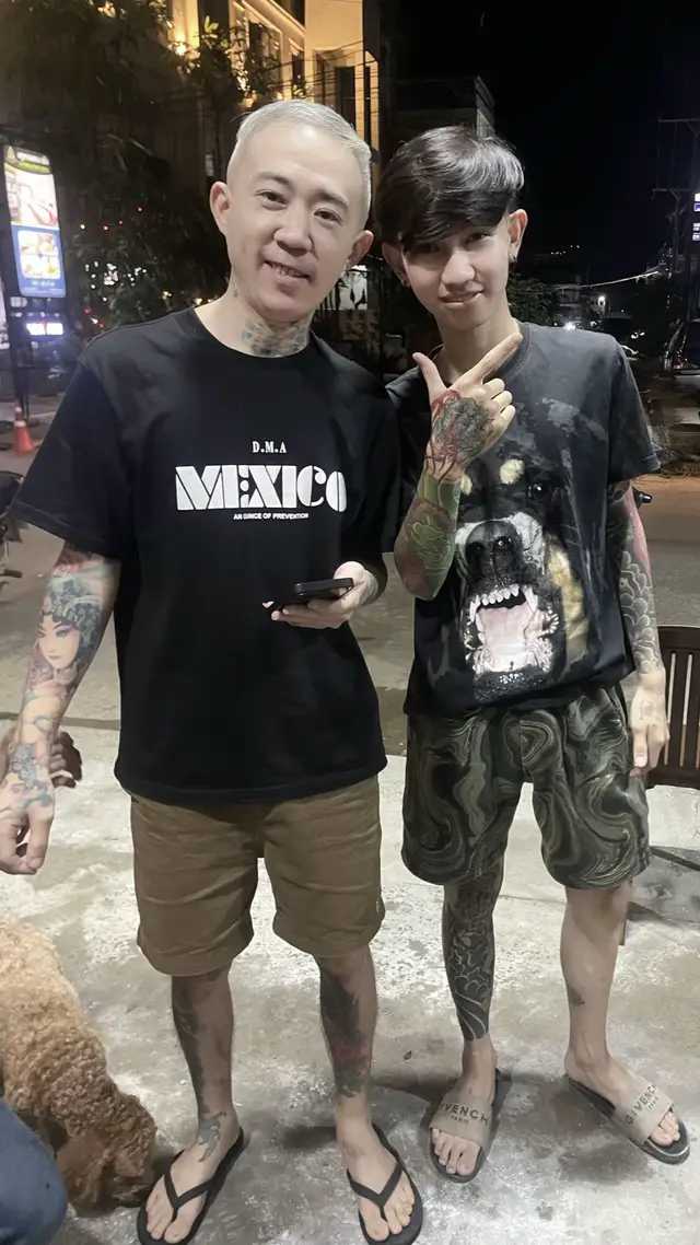 ត្រូវដេីរទៅមុខមិនមែនដេីរត្រឡប់ក្រោយ🤣