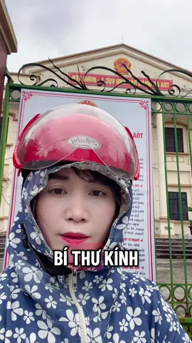 Mưa gió nhưng thân cò vẫn lặn lội kêu oan mong tòa án thụ lý đơn kiện 