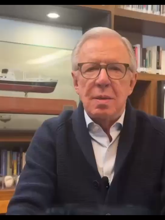 Hoy, un año y otro reparto.