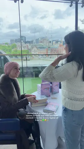 still can’t belive this happened 🥹💚 also you guys I started reading it and I am OBSESSED already 😭✨💫@Electric Monkey #taherehmafi #shatterme #thiswovenkingddom #everyspiraloffate #cyrusandalizeh 