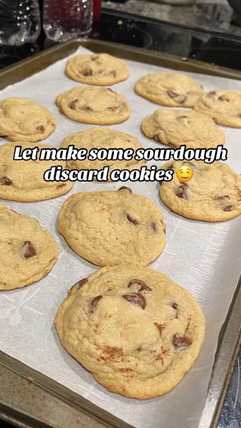Recipe: 2 sticks softened butter 1 cup brown sugar 1 cup white sugar 1 egg + 1 egg yolk 2/3 cup sourdough discard 2 tsp vanilla extract 3 cups all purpose flour 1 tsp salt 1/2 tsp baking powder 1 tsp baking soda 1 1/2 cups chocolate chunks #foryou #sourdough #Recipe #sourdoughdiscard #baking 