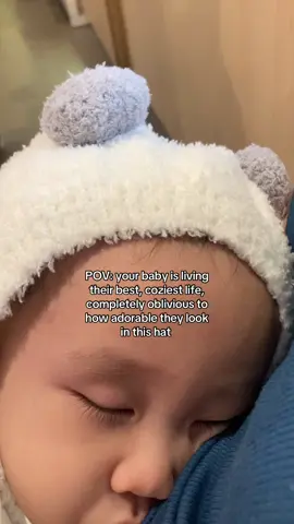 i’ve just found my baby’s new favorite accessory, yours needs this hat, too! it’s soft, snug, and stays put! you need it for your next trip! #babytiktok #babyshopping #babysleep #babyhat 
