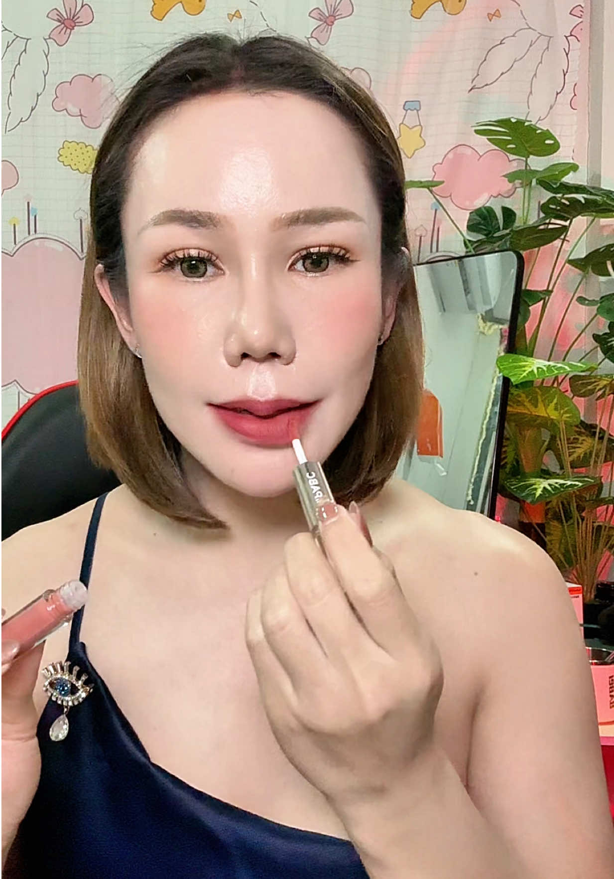 ลิปสีสวยลิปกลอส #ลิปสีสวย #ลิปกลอส  #แต่งตามพสจีน #ป้ายยาพสจีน  