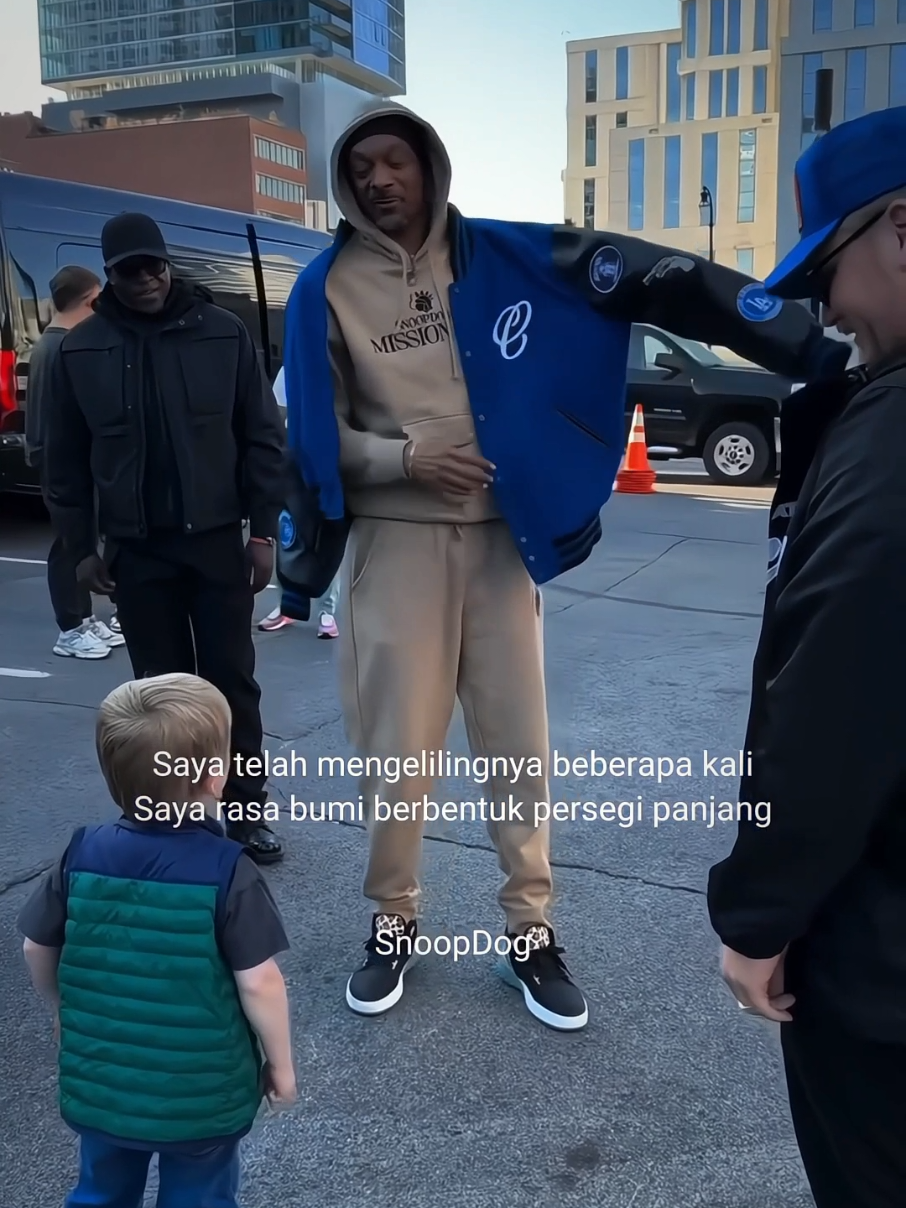 snoopdog/scooby-dog?  #snoopdog #hiphop #hiphopmusic #BlackMusic #usa 