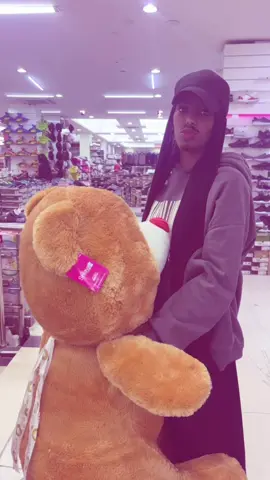 So mention gre qofki kuu keeeni laha 🥺💗#CapCut #football #fypシ゚ #sportgirl #hijabidreamers @NazteHo upthi..🇬🇧🌟 