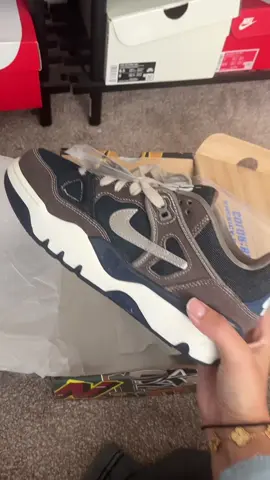 i’m so obsessed w these icl im putting them above the cave stone jordan 4’s😮‍💨😮‍💨 so fire & so comfy! my first af3 and hopefully not my last ❤️‍🔥