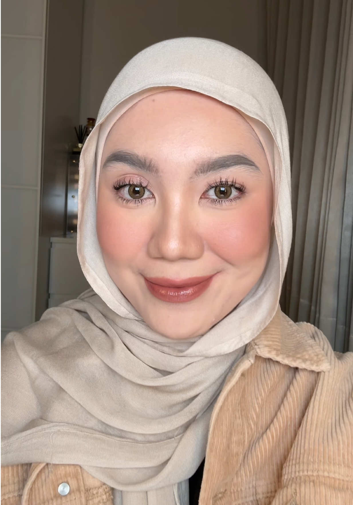 makeup check