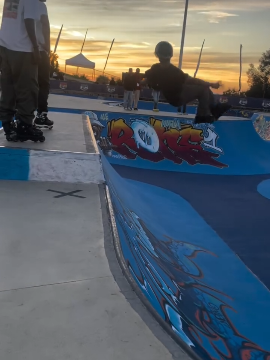 When you throw down your Best Tricks at Urban Bowl Fest 🇫🇷 quand tu te lache sur le best tricks a l'Urban Bowl Fest #marseille #bowl #besttricks #foryou #victor  @AMSCAS Action Sports 