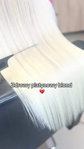 Zdrowy platynowy blond za 1050 zł wraz z założeniem🔥 Zapraszamy na przedłużanie/korektę włosów na zimno w centrum Warszawy❤️ Wolne terminy🔥 Super malutkie zimne kapsułki  ❗️praca kazdej trudności  Słowiańskie luksusowe włosy Bio włosy(900 zł za pracę + włosy do 80 cm 200 gr) Zimne kapsułki nie spadają i nie zjeżdżają 🔥 ❌kapsułki nie bója się masek, olejków, balsamów, ampułek, zabiegów prostujących, koloryzacji odrostów ❌kapsulki nie boja się słońca, wysokich temperatur, słonej czy chlorowanej wody ➕dobrze utrzymuje włosy w kapsułce ➕nie wymagają specjalnej pielęgnacji ➕nie wymagają przerobienia włosów pod kapsułkę 