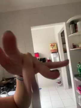 louça 🍴 😟😭😭😭#fy #fypシ゚ #vaiprofycaramba #mulherdepreso🔓🕊👫💍 #fyp 