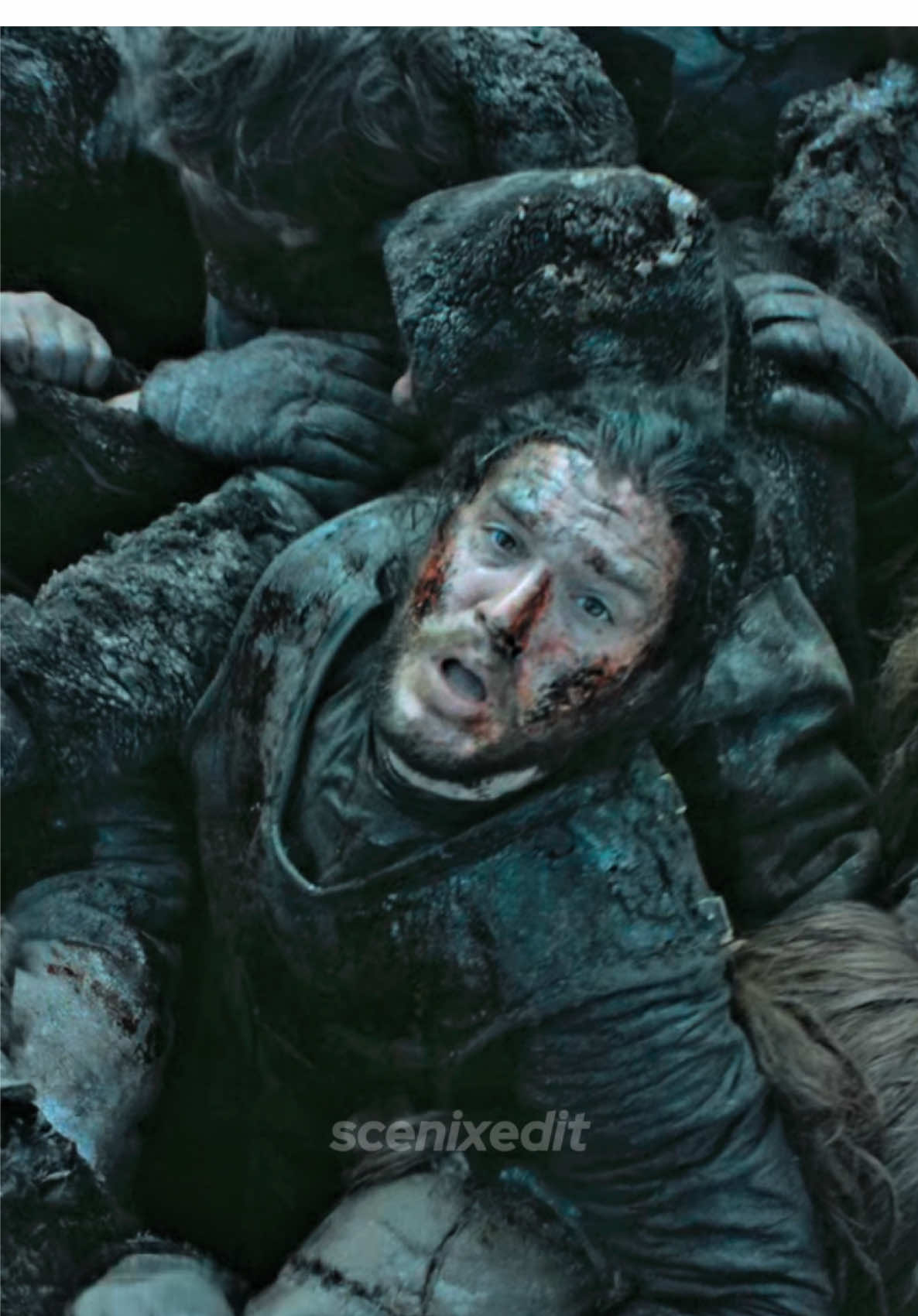 Sansa Stark yardıma geliyor.  Game of Thrones 🎬