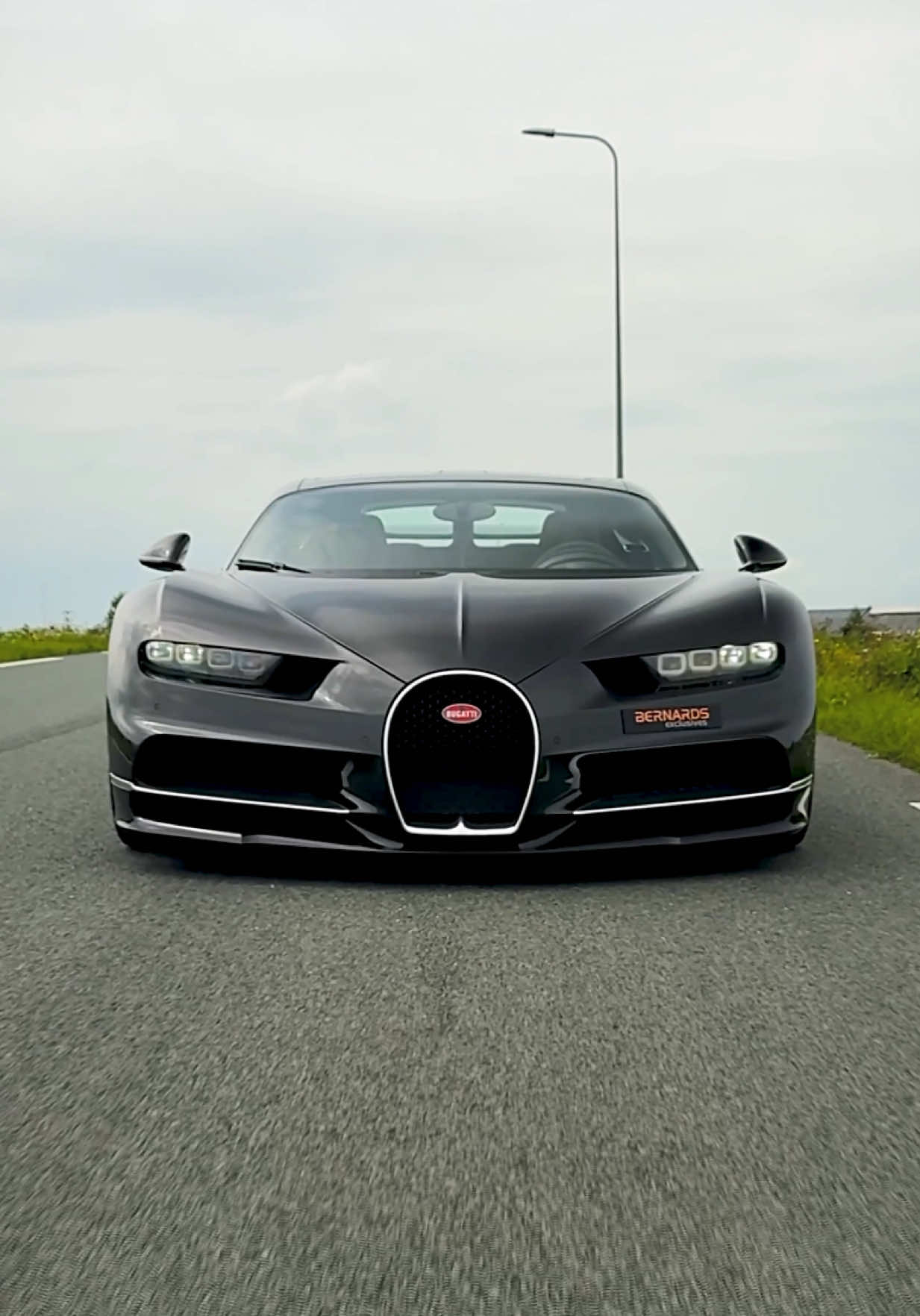 1 of 60 Bugatti Chiron Sport edit🔥 From @bernards_exclusives  #bugatt #bugattichiron #edit #aftereffects #adobeaftereffects 