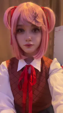 Yeah yeah yeahhh! #ddlc #dokidokiliteratureclub #ddlccosplay #natsuki #fyp 