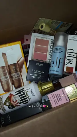 total hay gente que se 🦜#gastohormiga #makeup #makeuphaul #justagirl 