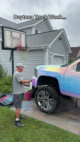 The trucks are gonna be back #trucks #squattedtrucks #chevy 