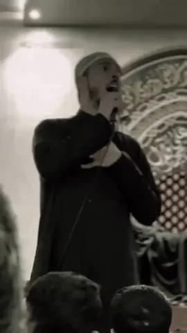 عظم الله لكم الأجر بستشهاد فاطمه الزهراء عليها السلام 