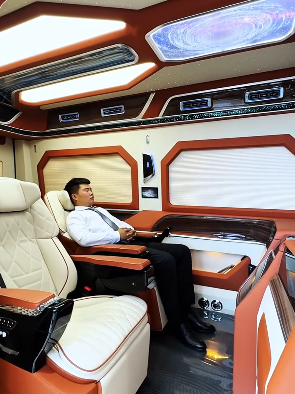 2025 Mercedes Benz Sprinter in Black Color With AI Latest Features 🔥🔥🔥  #black #mercedes #benz #sprinter #ai 
