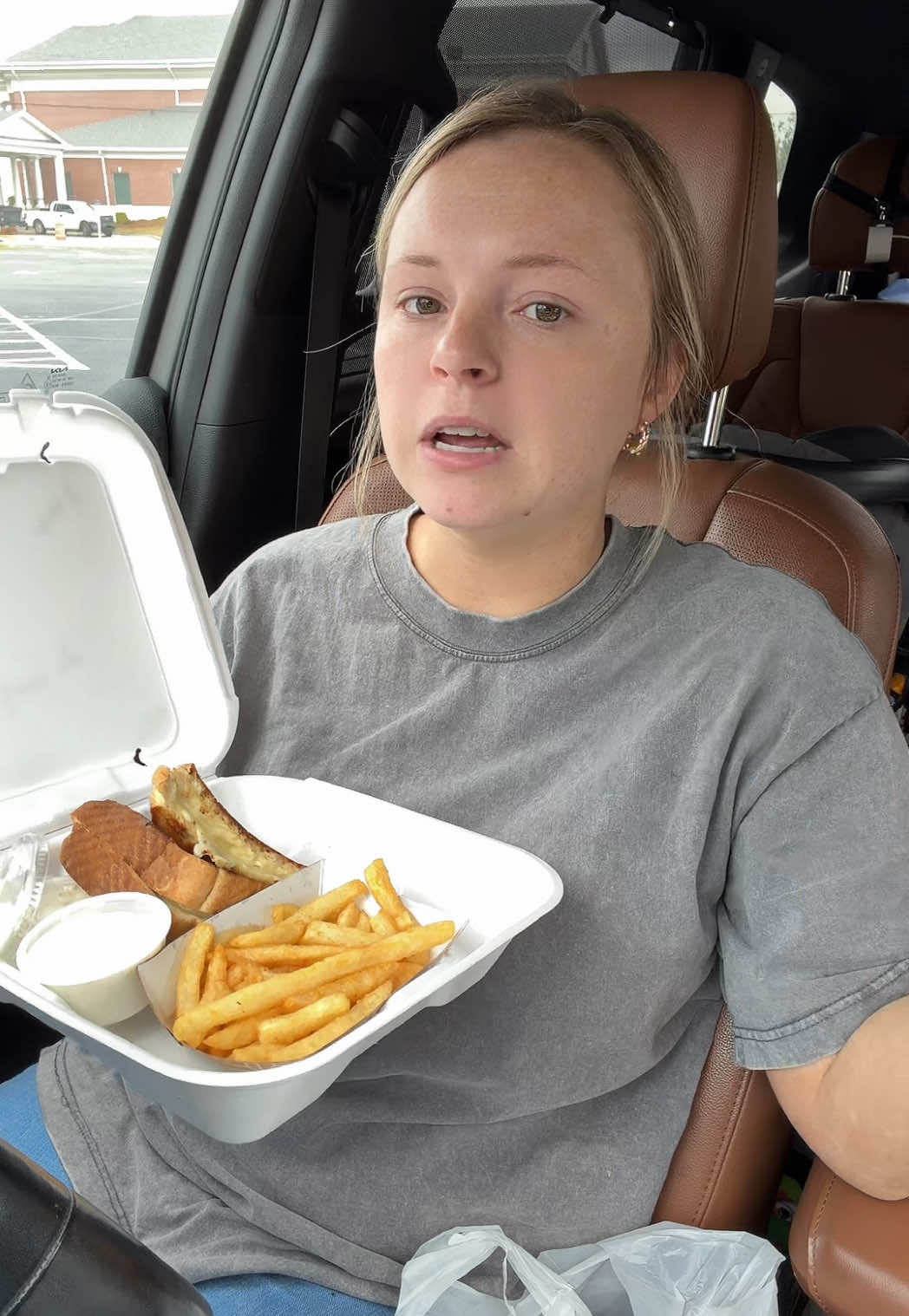 Eat lunch with me + life chit chat 🤍