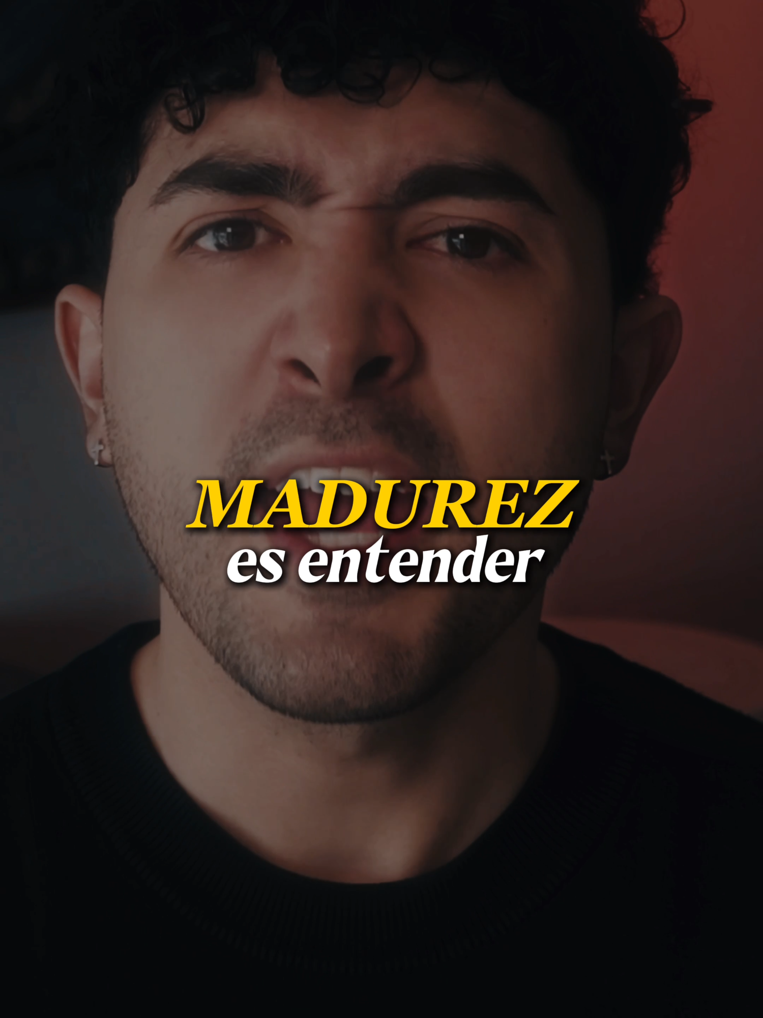 Madurez es comprender que nadie puede ofrecer lo que ni siquiera tiene para sí mismo 🤷🏻‍♂️❤️‍🩹