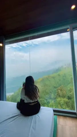 dieng dan semua kenangannya 🍃🌨️ #diengwonosobo #hoteldieng #telagamenjer #fyp #fyppppppppppppppppppppppp 