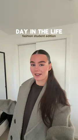 spend my first full day of lectures with me as a fashion masters student!! hope everyone is settling into uni well over these first few weeks🤍 #univlog #mastersstudent #fashionstudent #uniofleeds #universitylife   