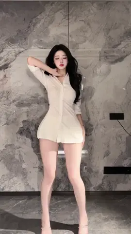 người phụ nử đẹp là khi không thuộc bất kỳ ai ## gái xinh ## body chuẩn ## ❤️❤️❤️❤️😍😍😍