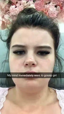 I was just trying to enjoy my Taco Bell n get my nails done to be reminded of this diabolical scene 😂😂😂#foryoupage #gossipgirl #tacobell #nails