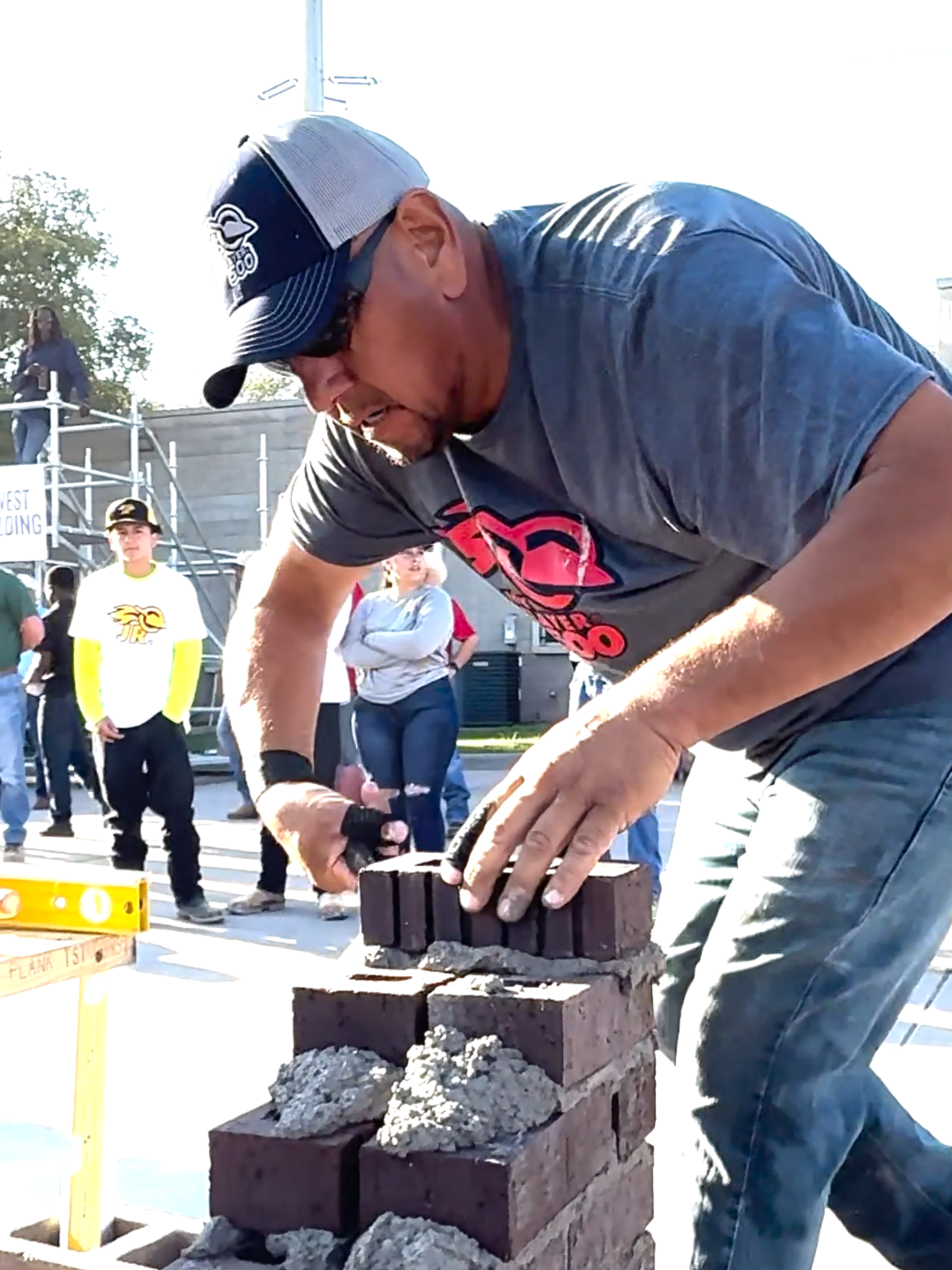 Everything’s bigger in Texas! 🧱🧱🧱Mason Louis Prado and his tender Francisco Arellano laid a mind boggling 765 adjusted brick to take home the Texas Regional Championship and the Top Craftsman award. Do you think this team has what it takes to win it all in Vegas? #masonrystrong #regionalseries #roadtolasvegas #specmix