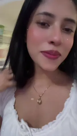 Husband always says “වෙස්සන්තර බිසෝ උබව දන්දෙන්න බෑ…”😇♥️  #viralvideo #momentsof2025 #viraltiktok #mystyle 