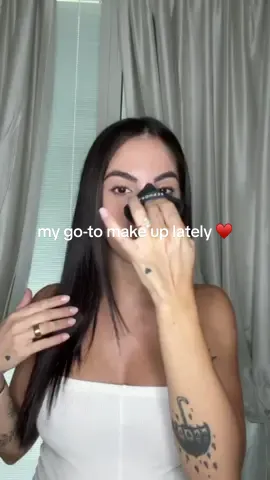 my go-to make up lately ♥️  Ps: happy to be the new global ambassador for the relaunch of the brand new CC Crème @Erborian France @Sephora Italia -  now live everywhere #adv #erborian #cccreme #kbeauty